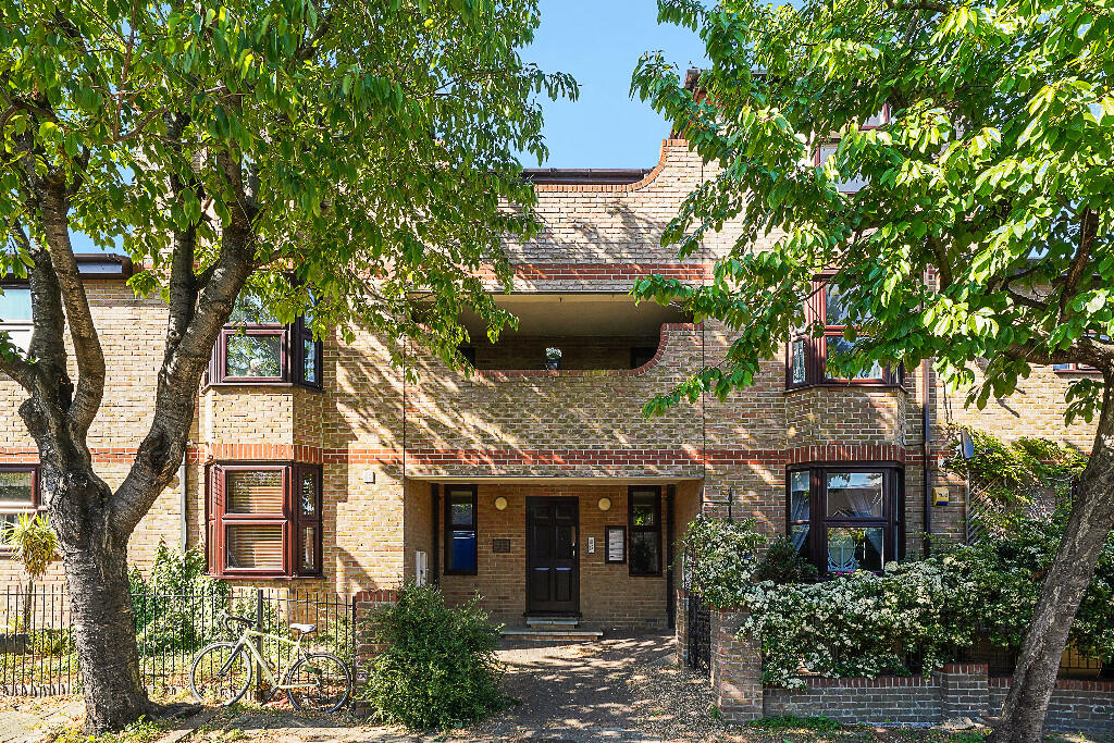 Buy or rent a property | Robin Crescent, London E6 5XA