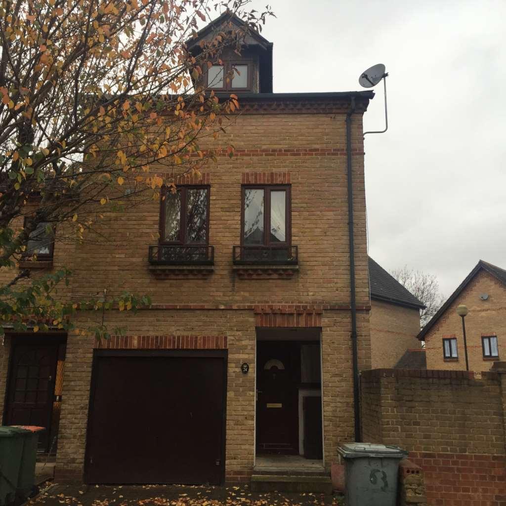 Buy or rent a property | Bowyer Close, London E6 5XU