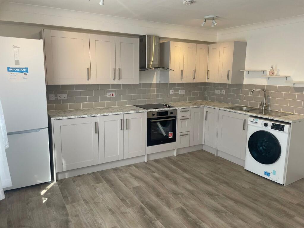 Buy or rent a property | Tollgate Road, London E6 5XW
