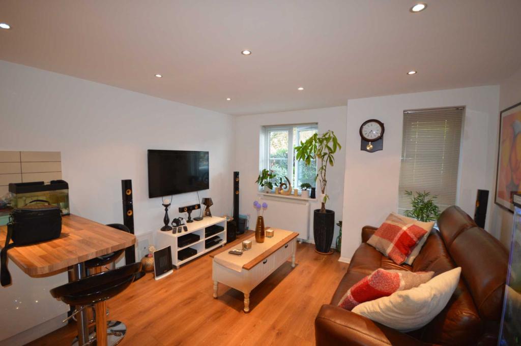 Buy or rent a property | Tollgate Road, London E6 5XW