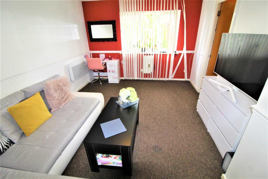 Buy or rent a property | Harrier Way, London E6 5YX