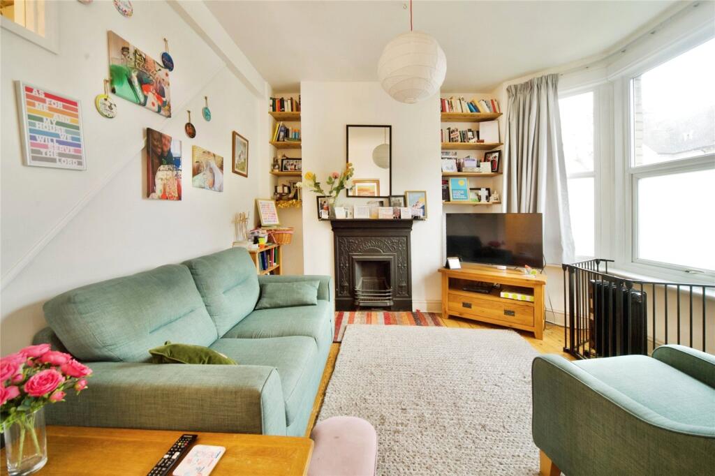 Buy or rent a property | Becket Avenue, London E6 6AF