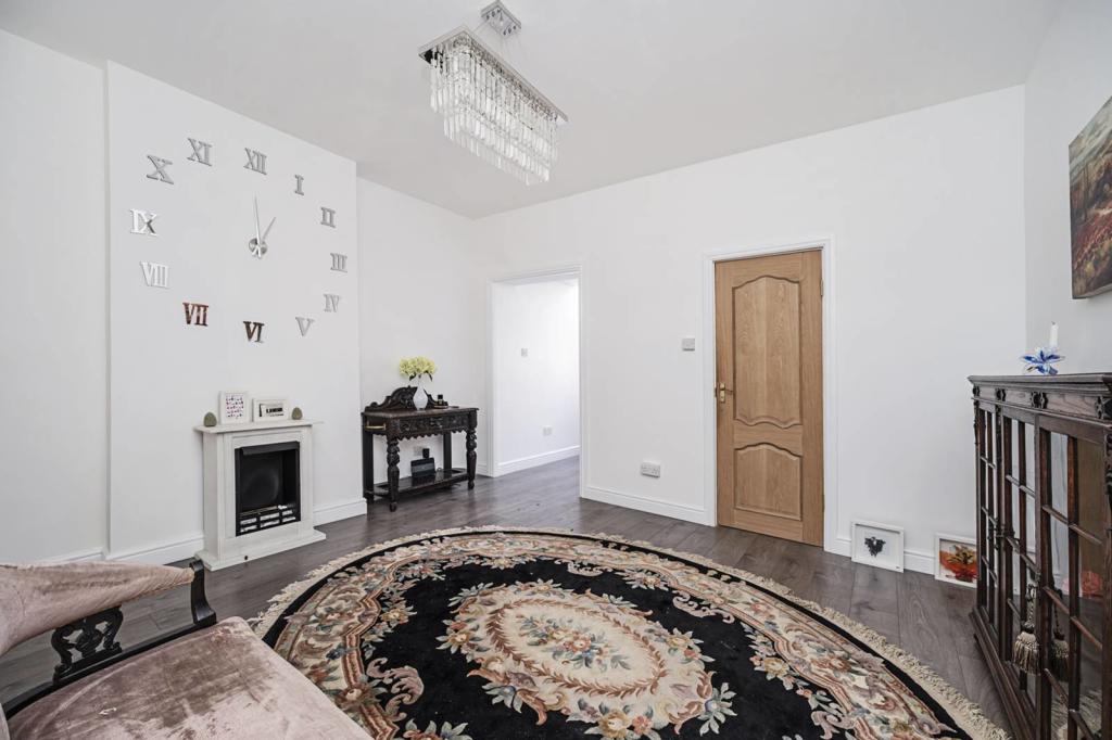 Buy or rent a property | Gooseley Lane, London E6 6AP