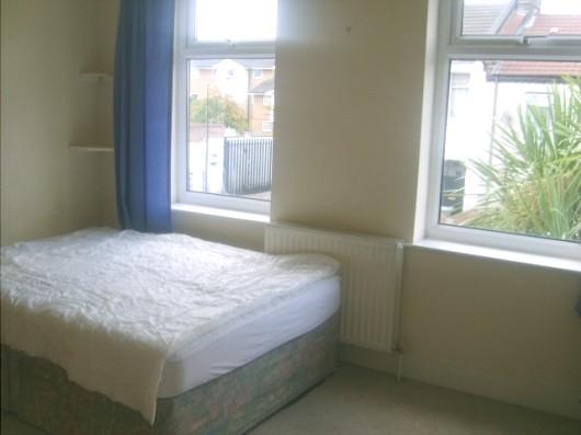 Buy or rent a property | Wellington Road, London E6 6EB