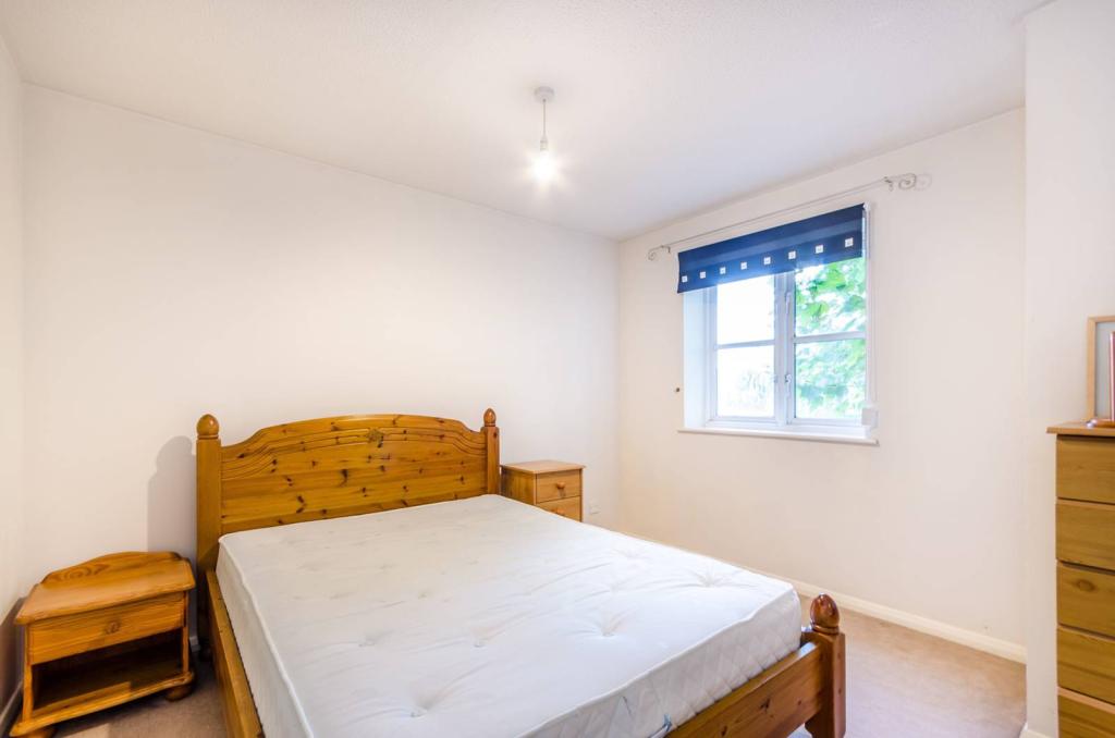 Buy or rent a property | County Road, London E6 6NL