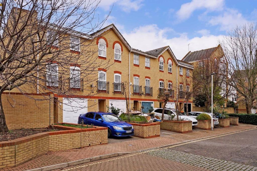 Buy or rent a property | Angelica Drive, London E6 6NS