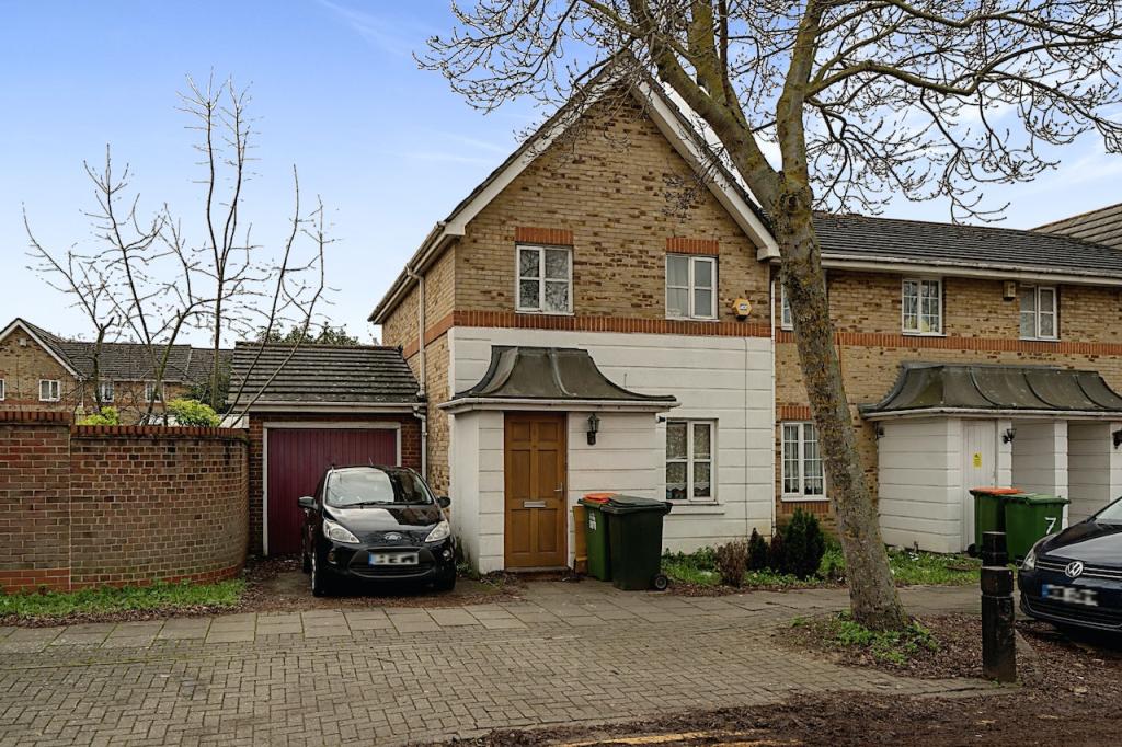 Buy or rent a property | Covelees Wall, London E6 6WE