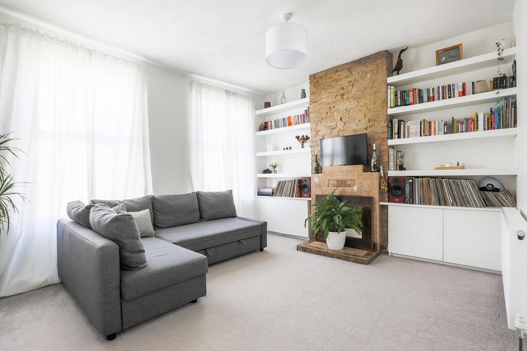 Buy or rent a property | Station Road, London E7 0AE