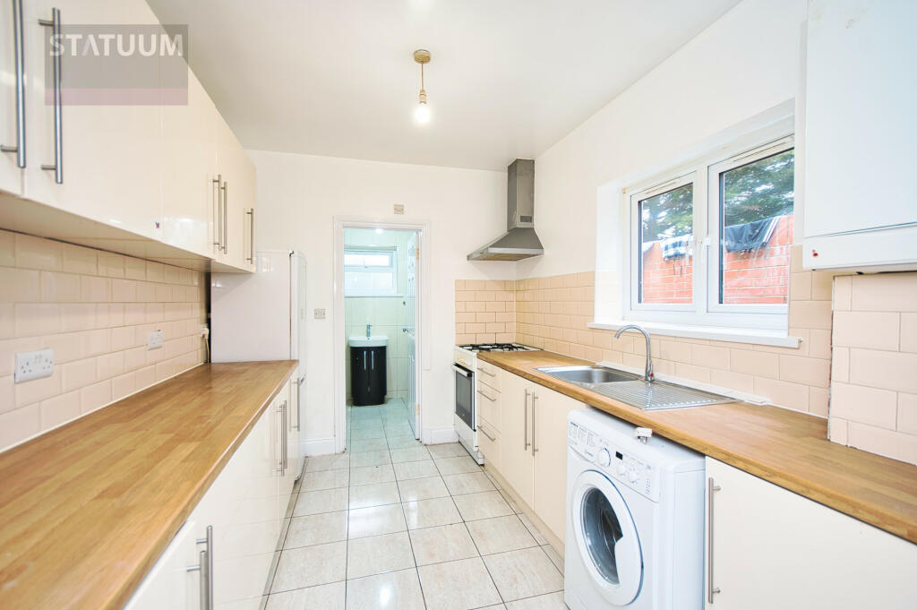 Buy or rent a property | Strode Road, London E7 0DU