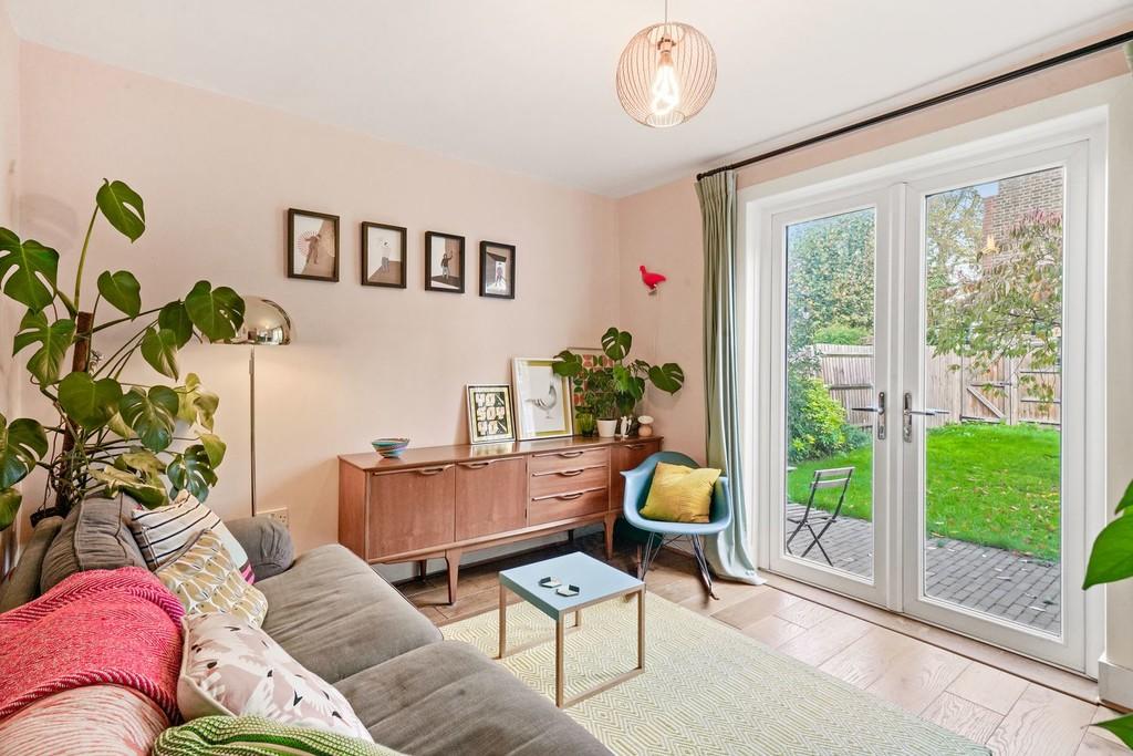 Buy or rent a property | Dames Road, London E7 0EB