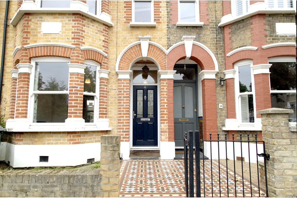 Buy or rent a property | Knighton Road, London E7 0EE