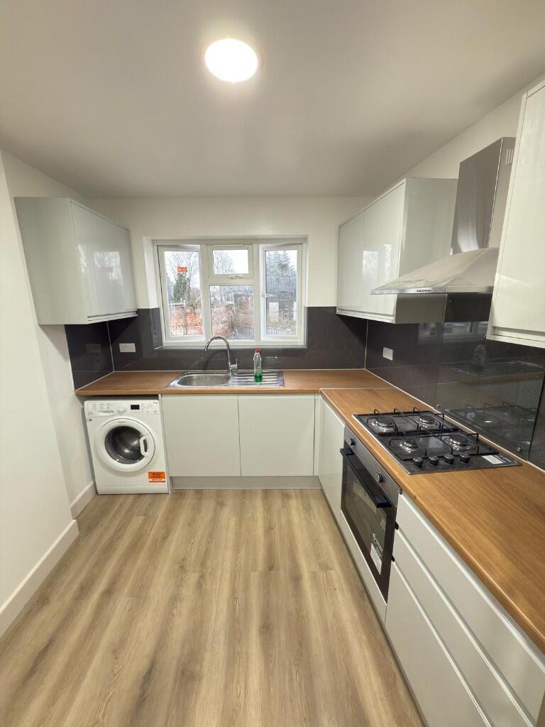 Buy or rent a property | Woodgrange Road, London E7 0EN