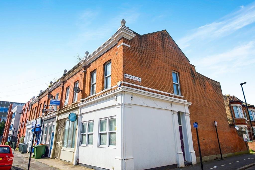 Buy or rent a property | Station Road, London E7 0ES