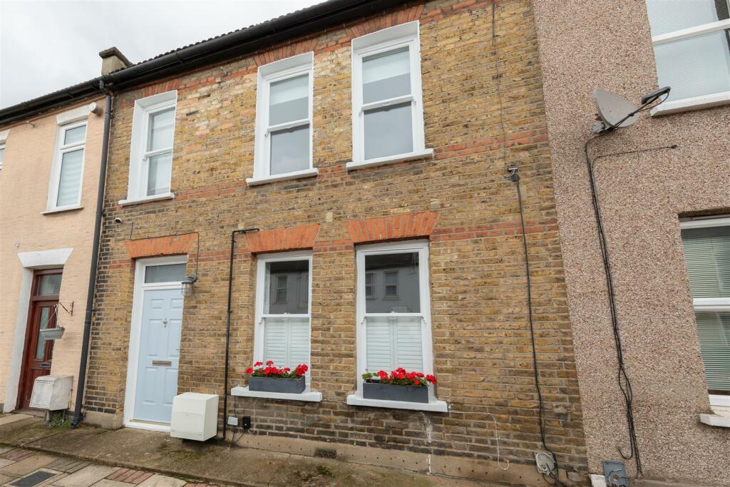 Buy or rent a property | Curwen Avenue, London E7 0HB