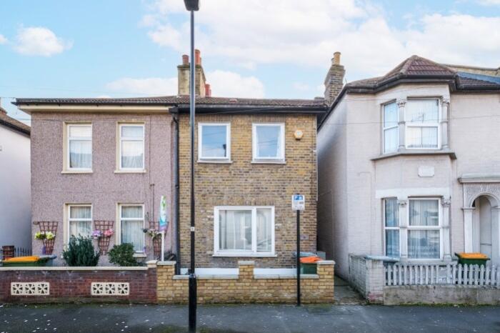 Buy or rent a property | Essex Street, London E7 0HL