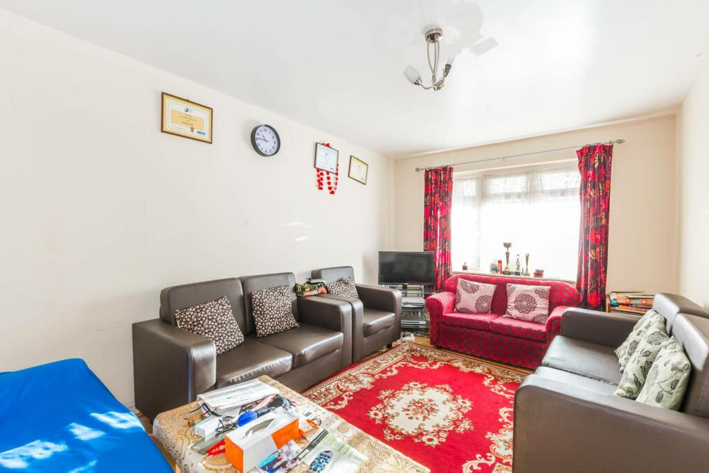 Buy or rent a property | Moore Walk, London E7 0HY