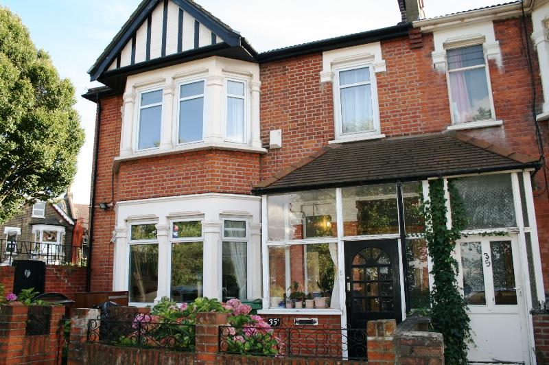 Buy or rent a property | Capel Road, London E7 0JD