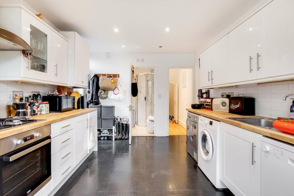 Buy or rent a property | Forest Gate, London E7 0JG