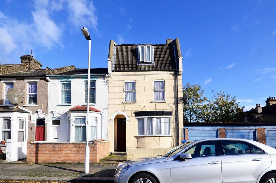 Buy or rent a property | Latimer Road, London E7 0LN
