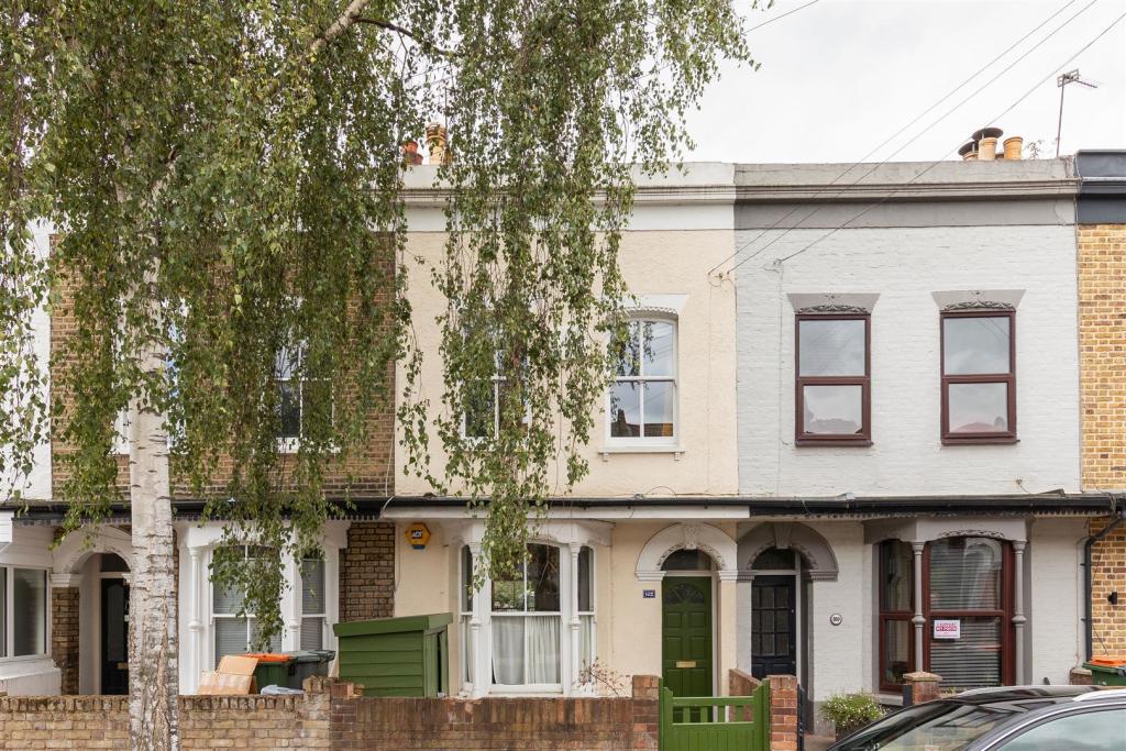 Buy or rent a property | Godwin Road, London E7 0LP