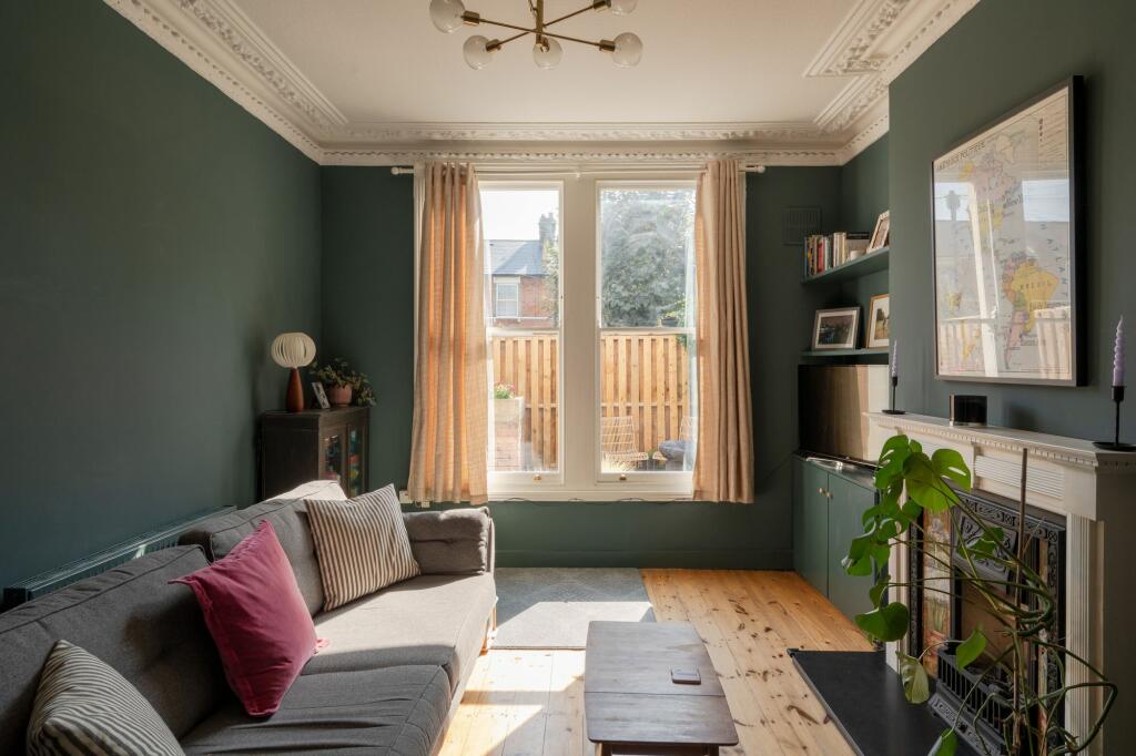 Buy or rent a property | Hampton Road, London E7 0NT