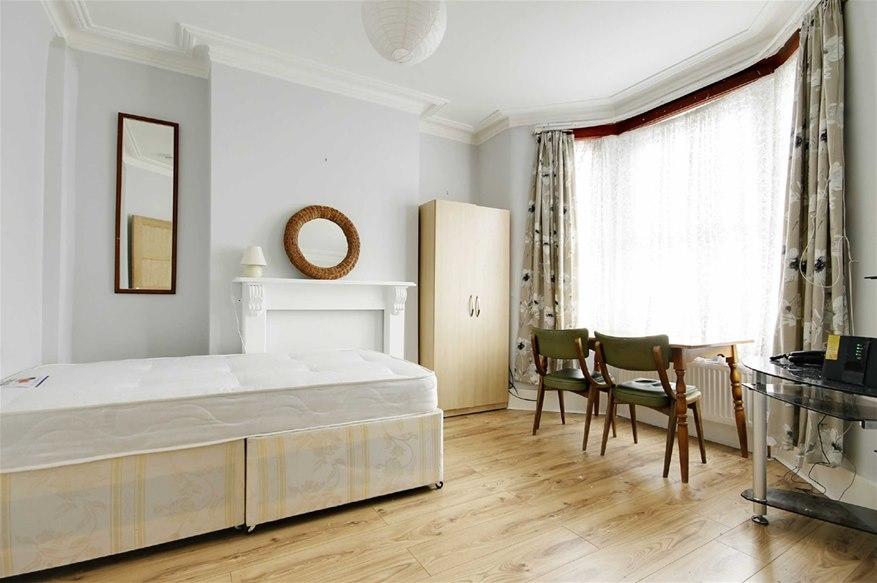 Buy or rent a property | Rosedale Road, London E7 8AT