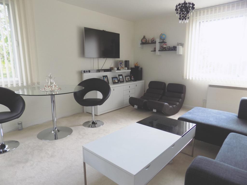 Buy or rent a property | Tenbury Close, London E7 8AX
