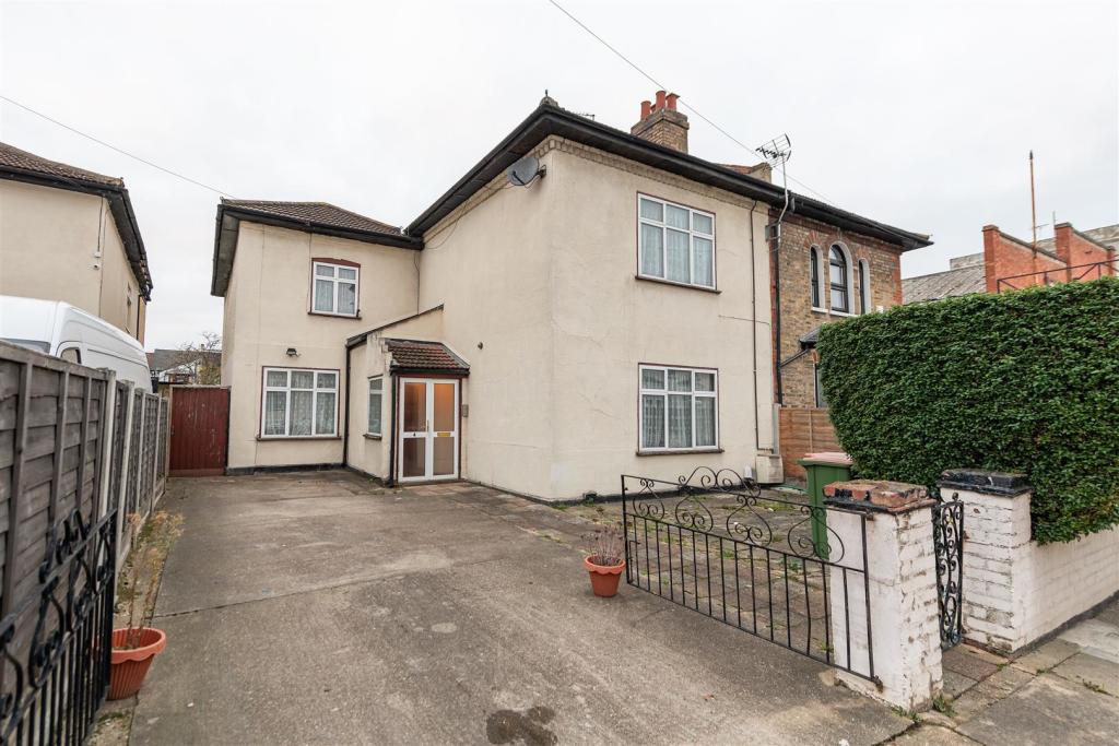 Buy or rent a property | Westbury Road, London E7 8BU