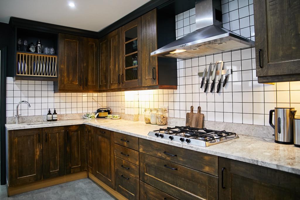 Buy or rent a property | Finden Road, London E7 8DE