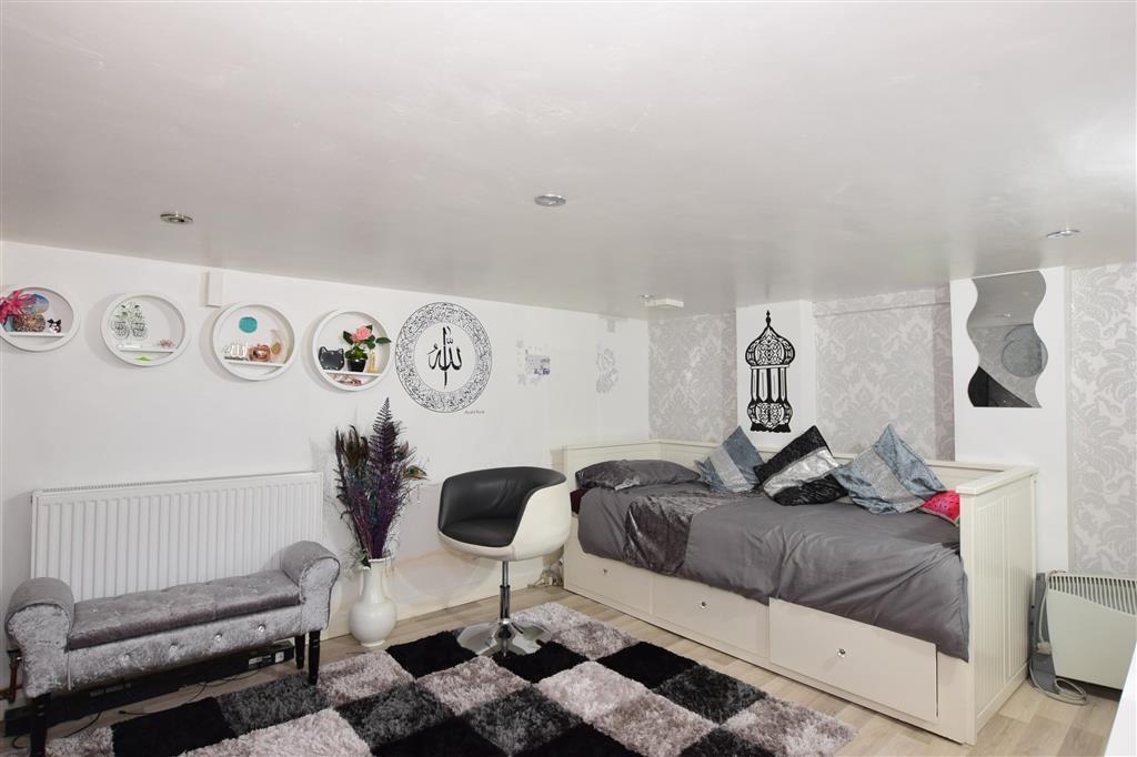 Buy or rent a property | Katherine Road, London E7 8EA