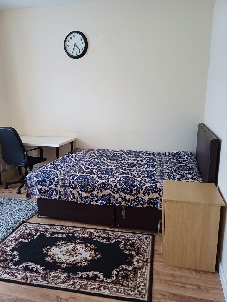 Buy or rent a property | South Esk Road, London E7 8HE