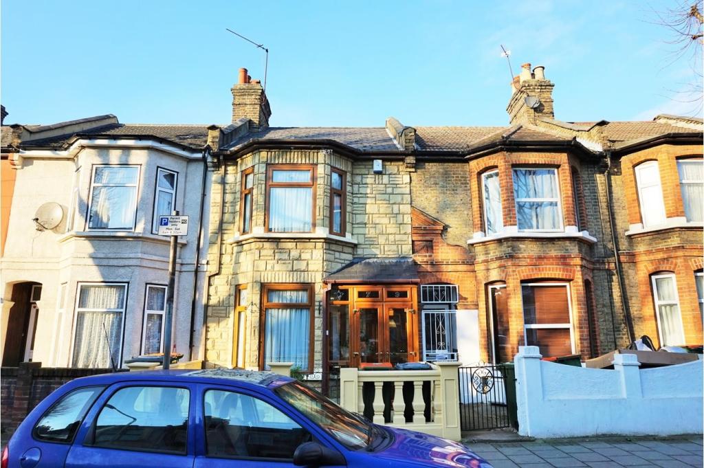 Buy or rent a property | Bristol Road, London E7 8HG