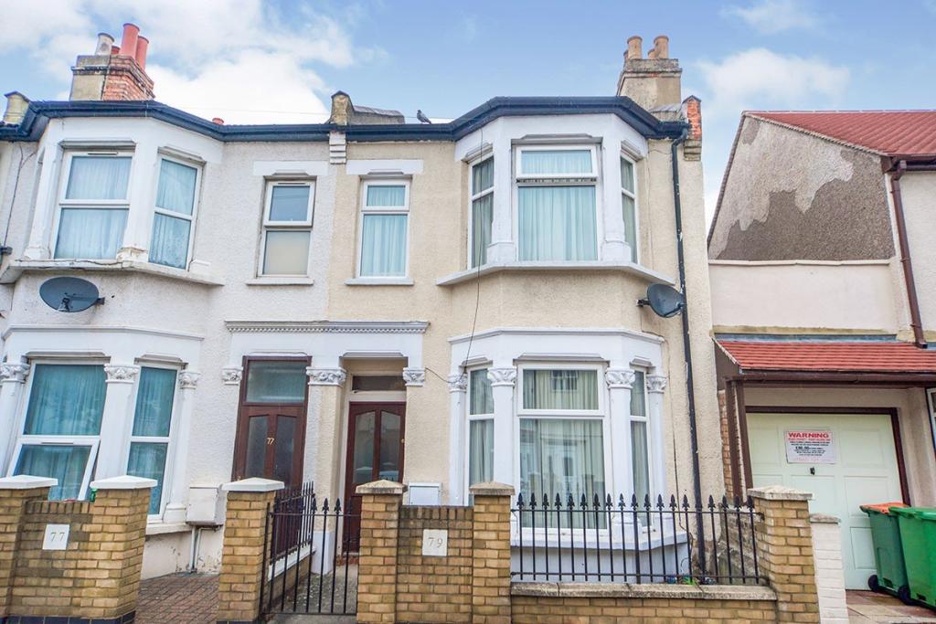 Buy or rent a property | Kitchener Road, London E7 8JN