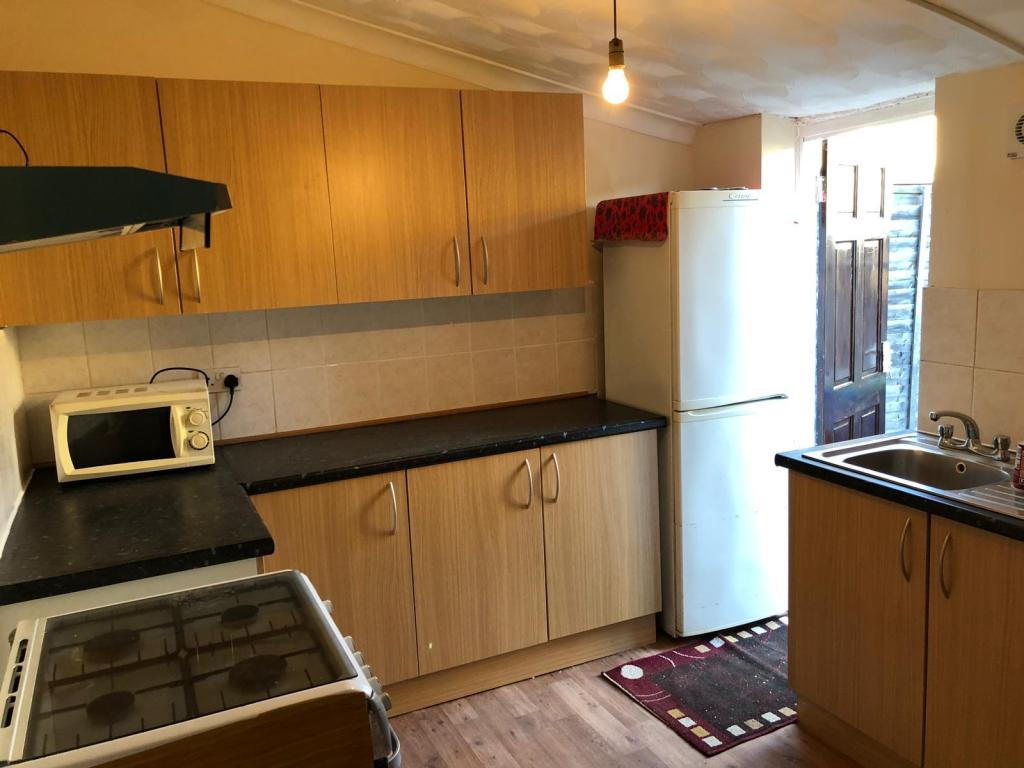 Buy or rent a property | Ferndale Road, London E7 8JX