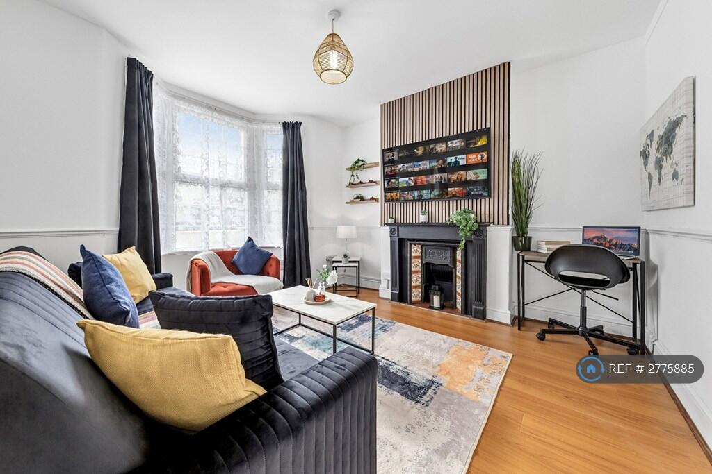 Buy or rent a property | Stafford Road, London E7 8NL