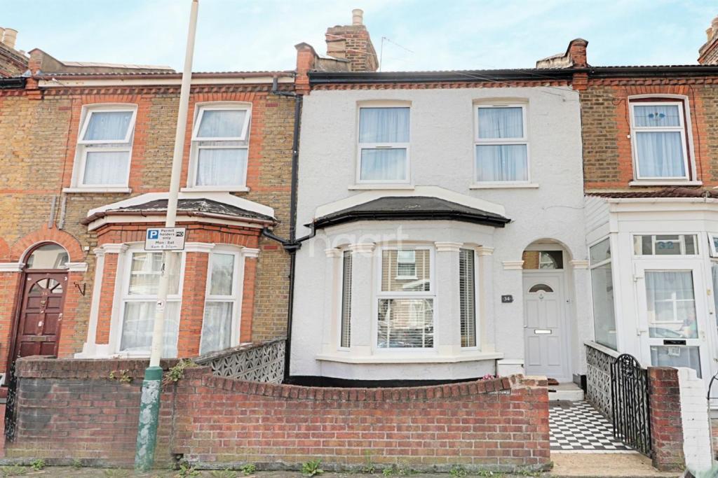 Buy or rent a property | Stafford Road, London E7 8NN