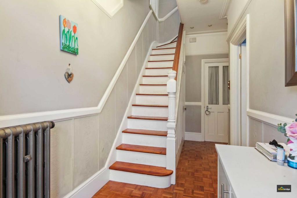 Buy or rent a property | Lincoln Road, London E7 8QN