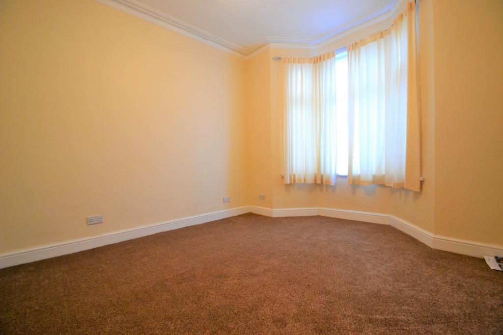 Buy or rent a property | Lincoln Road, London E7 8QW