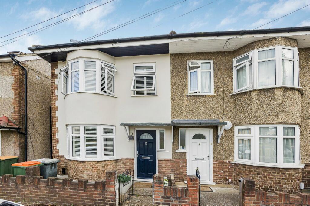 Buy or rent a property | Wellington Road, London E7 9BY