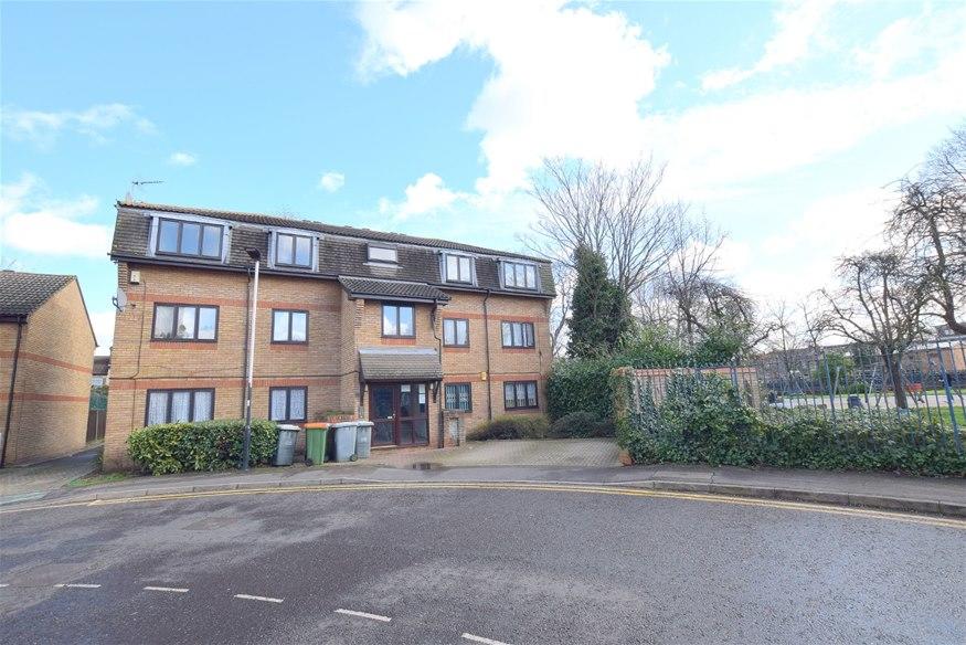 Buy or rent a property | Magpie Close, London E7 9DE
