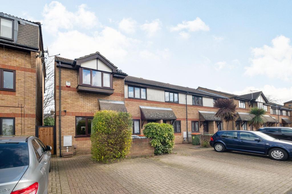 Buy or rent a property | Magpie Close, London E7 9DE