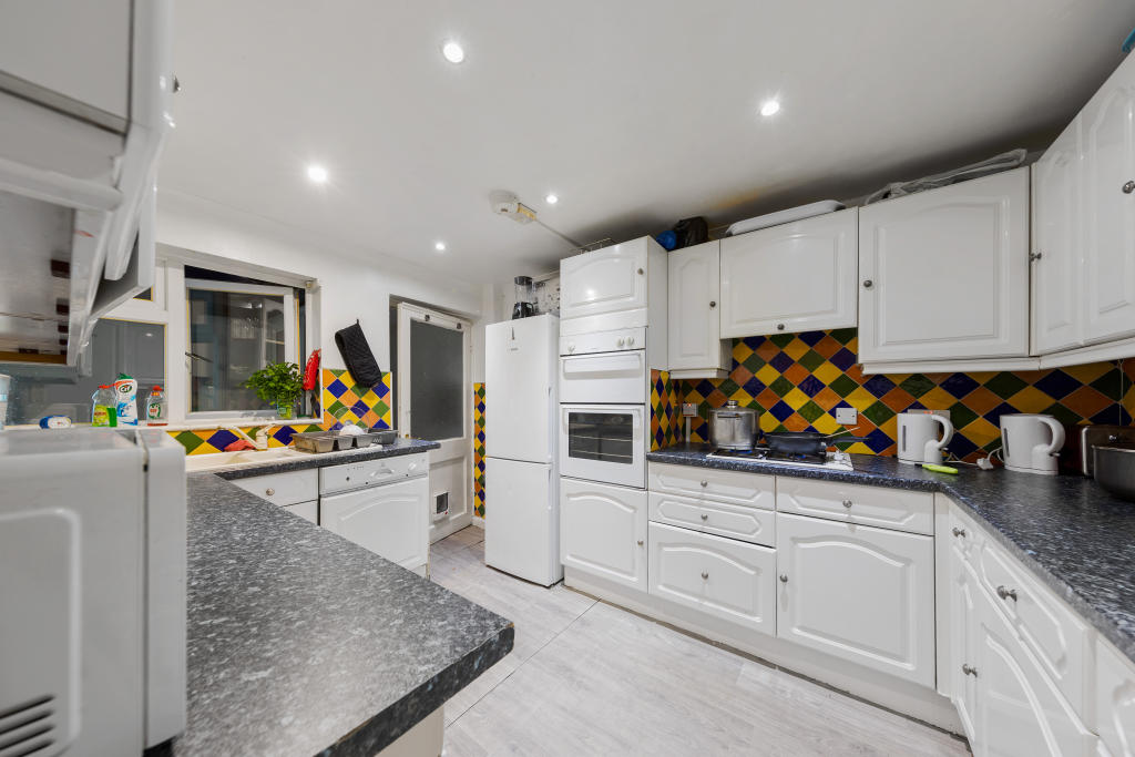 Buy or rent a property | Wooder Gardens, London E7 9DQ