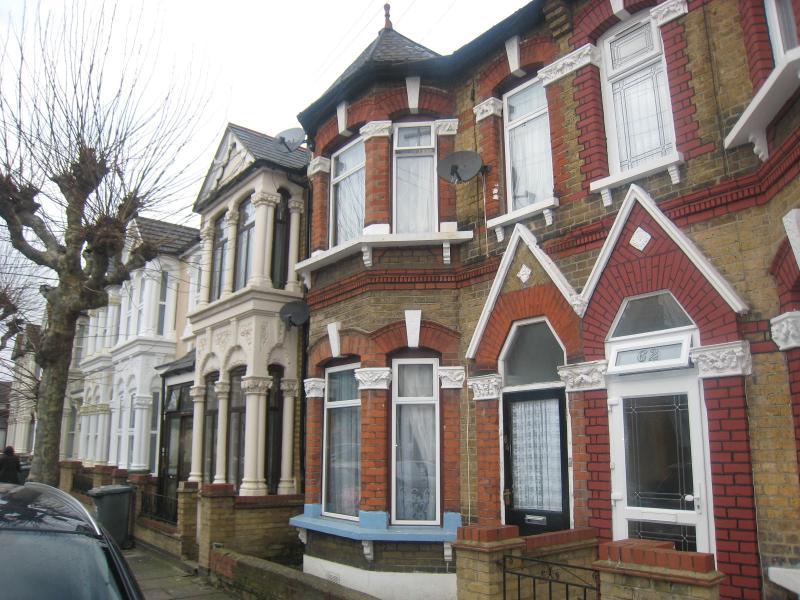 Buy or rent a property | Chaucer Road, London E7 9NB