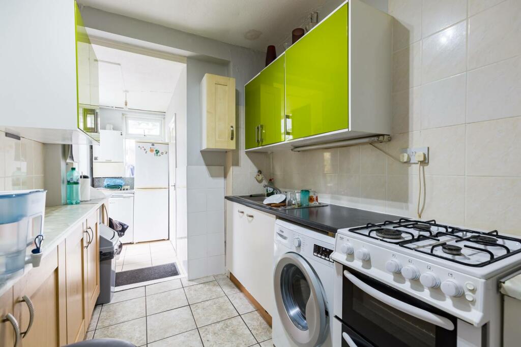 Buy or rent a property | Skelton Road, London E7 9NJ