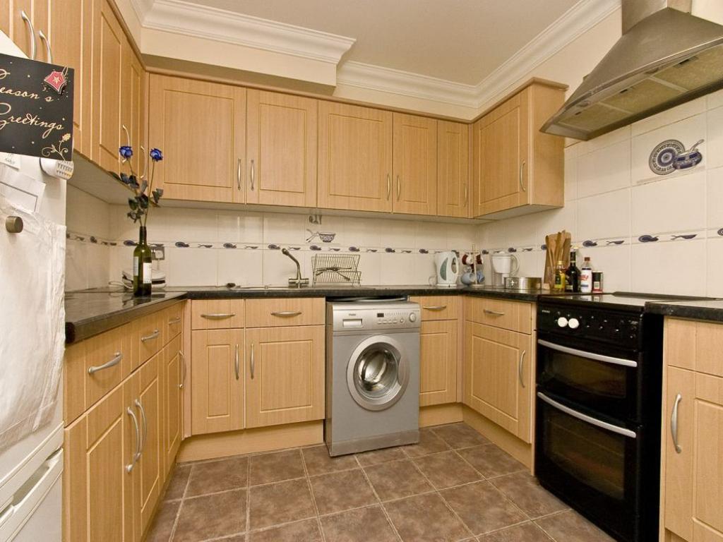 Buy or rent a property | Upton Lane, London E7 9NP