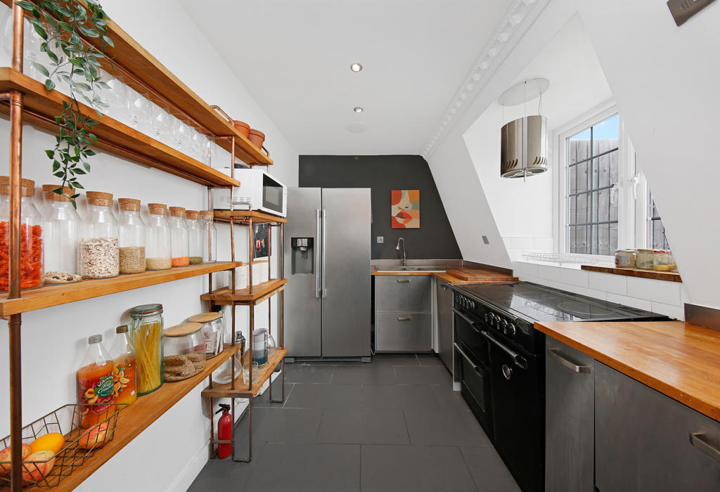 Buy or rent a property | Upton Lane, London E7 9NP