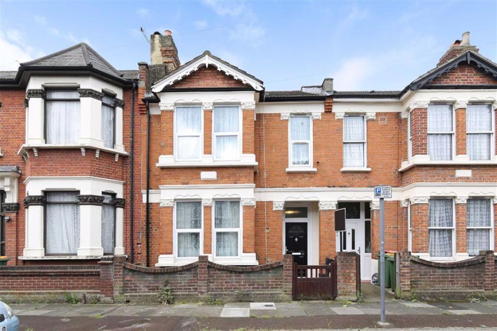 Buy or rent a property | Kingsley Road, London E7 9PP