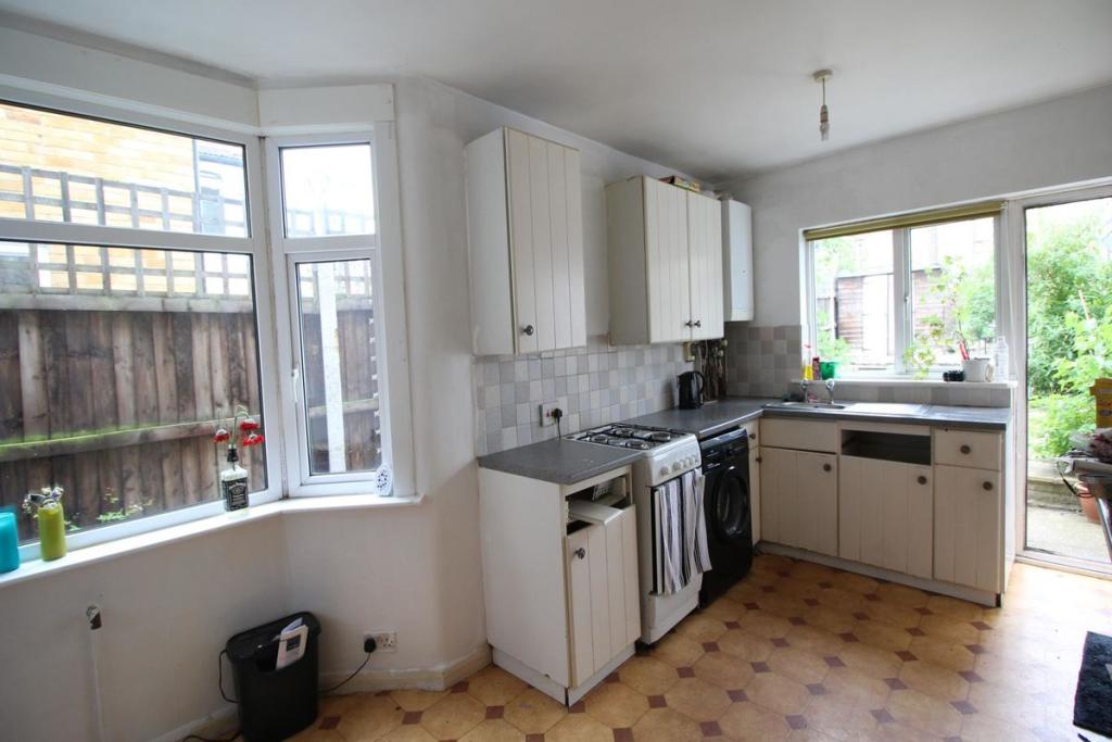 Buy or rent a property | Neville Road, London E7 9QU