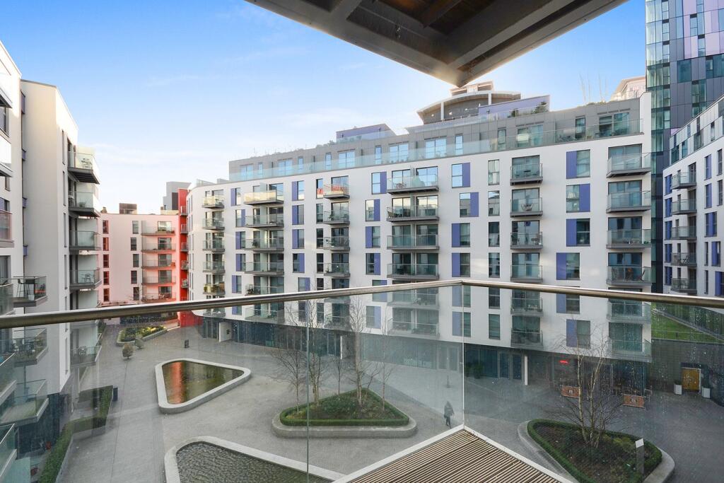 Buy or rent a property | Saffron Central Square, Croydon CR0 2FW