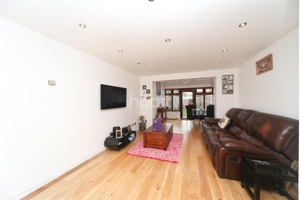 Buy or rent a property | Columbia Avenue, Ruislip HA4 9SU